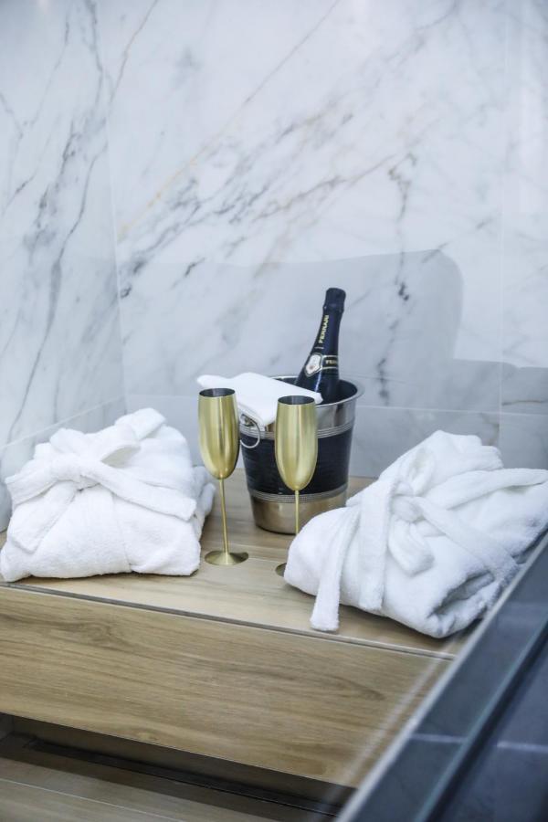 Guest house Municipio Luxury Naples