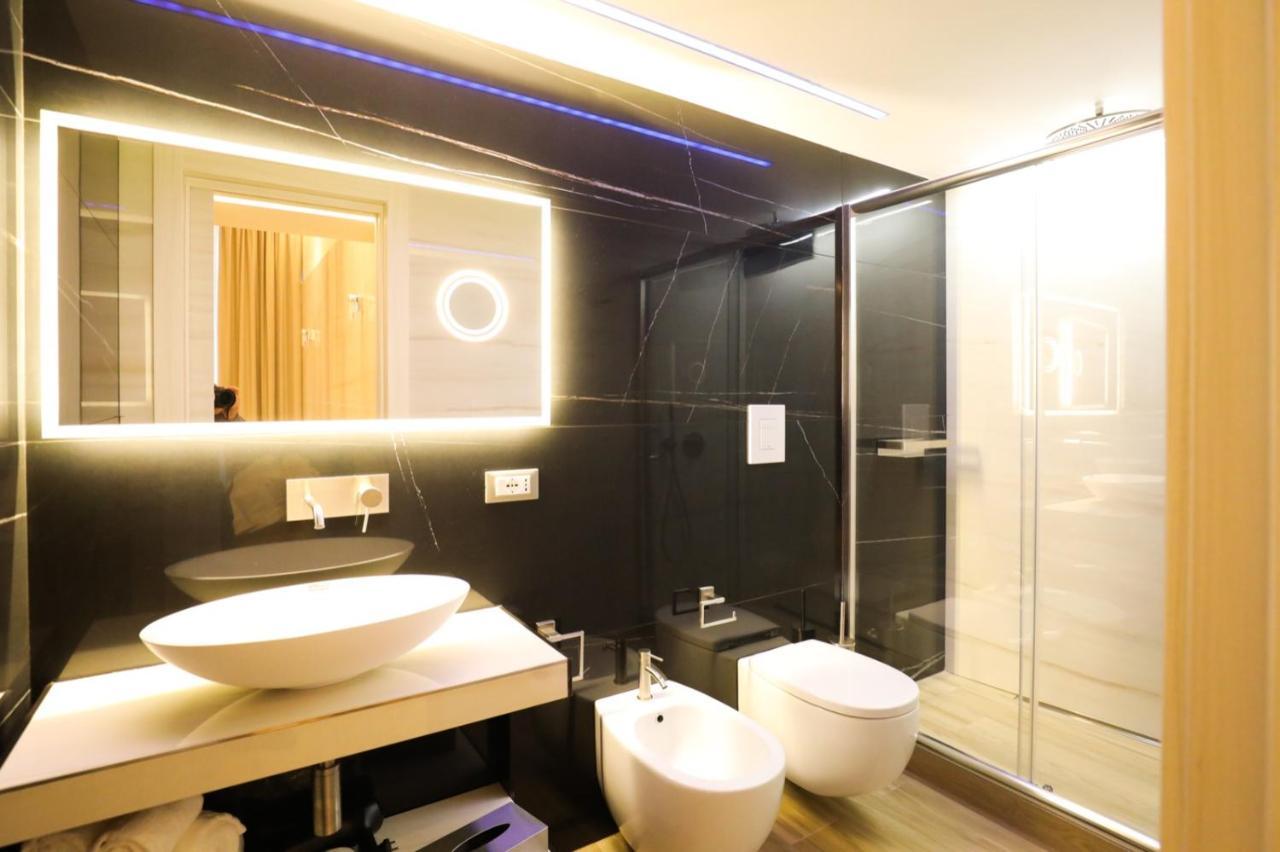 Municipio Luxury Guest house Naples